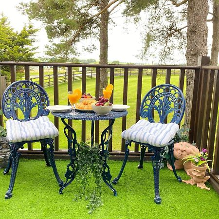 Lake District Romantic Get Away In 1 Acre Gardens Off M6 Penrith Exterior foto